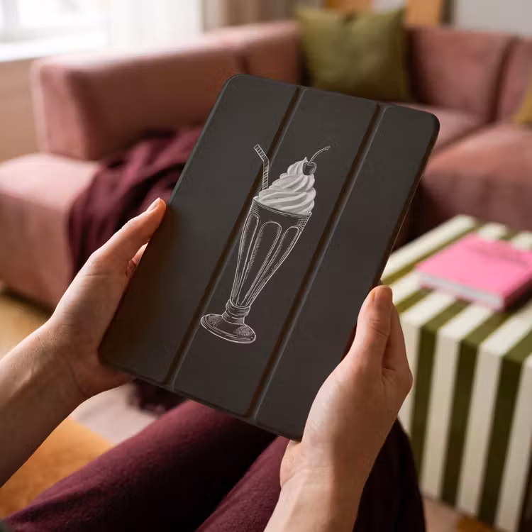 iPad-Hülle - Eis-Coupé - Kirsche - Kreide - Schlagsahne — 4