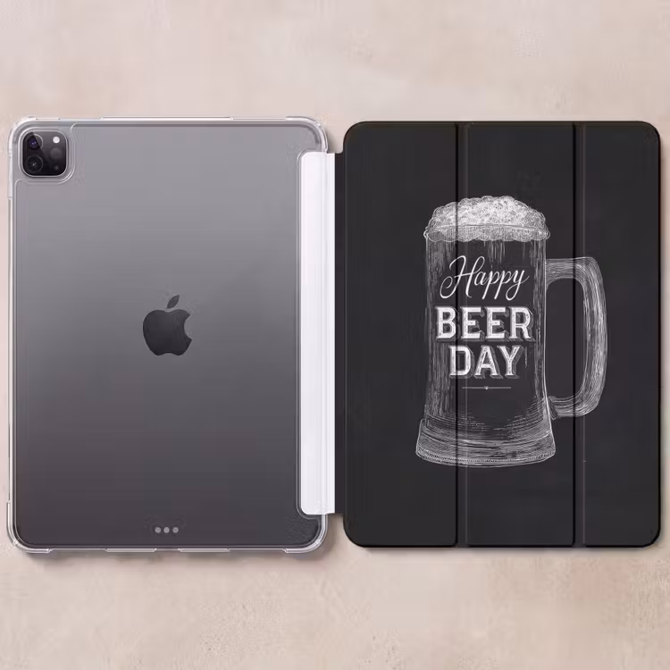 iPad-Hülle - Bierkrug - Weiße Kreidebuchstaben - Happy beer day — 6