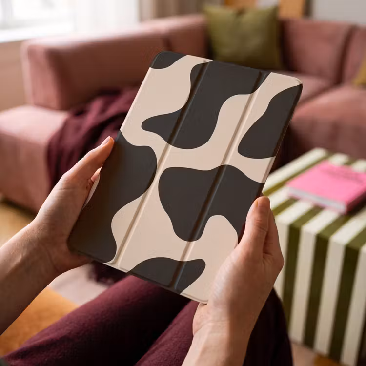iPad-Hülle - Punktmuster - Kuh - Beige — 4