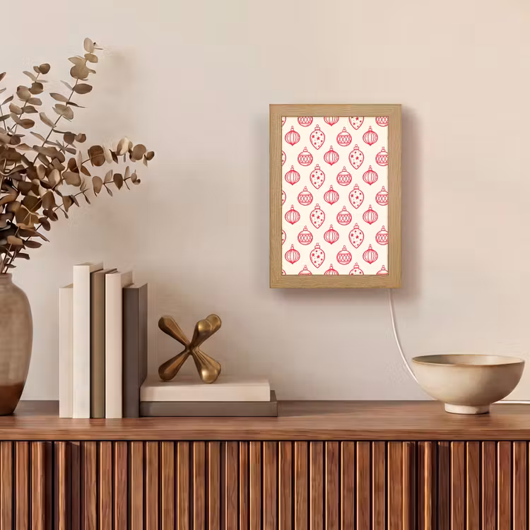 Personalisierte Lightbox - Weihnachtskugel – Creme – Rot — 4