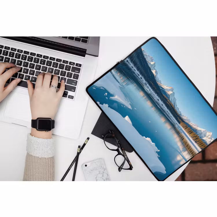 Laptop hülle - Landschaft - Winter - See - Berg - Aussicht - Eis — 3