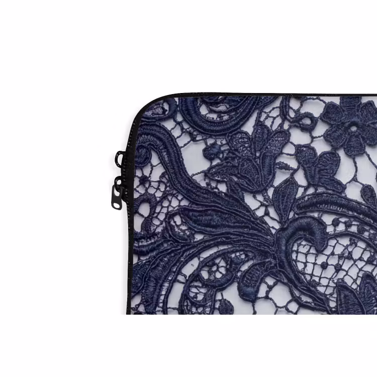 Laptop hülle - Dunkelblaue Spitze – Blumen — 5