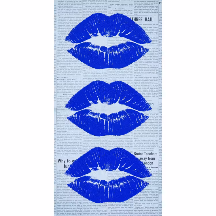 Tapete - Zeitung „Blaue Lippen“ — 2