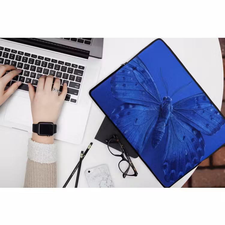 Laptop hülle - Blauer Schmetterling – Insekt — 3