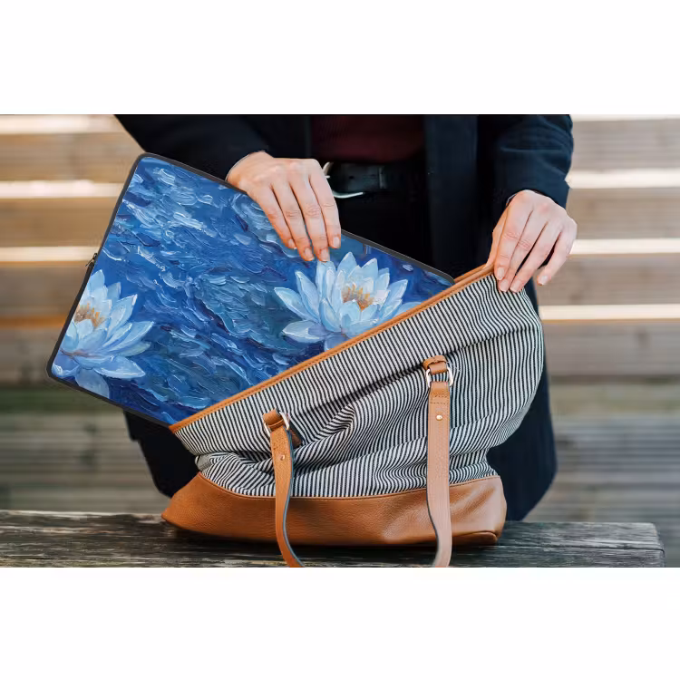 Laptop hülle - Blumen – Wasser – Blau — 4