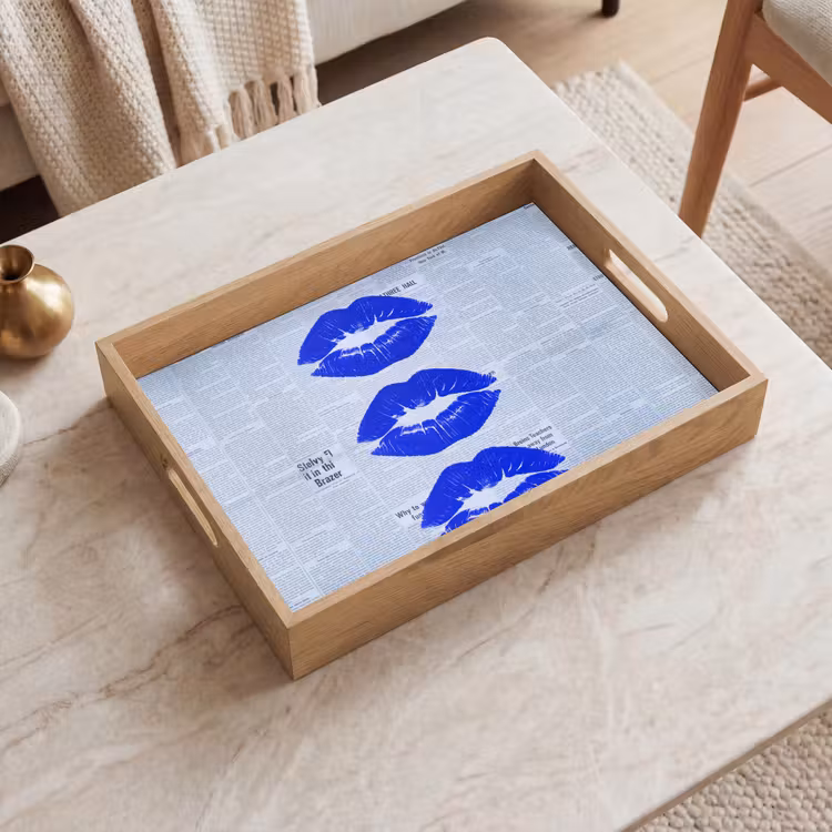 Tablett - Zeitung „Blaue Lippen“ — 2