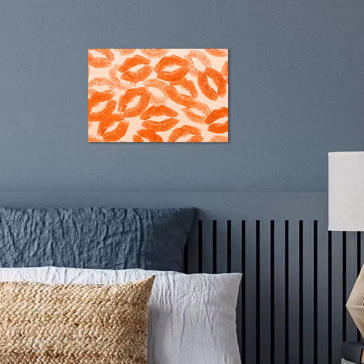Poster - Orangefarbene Kussabdrücke – Liebe — 3