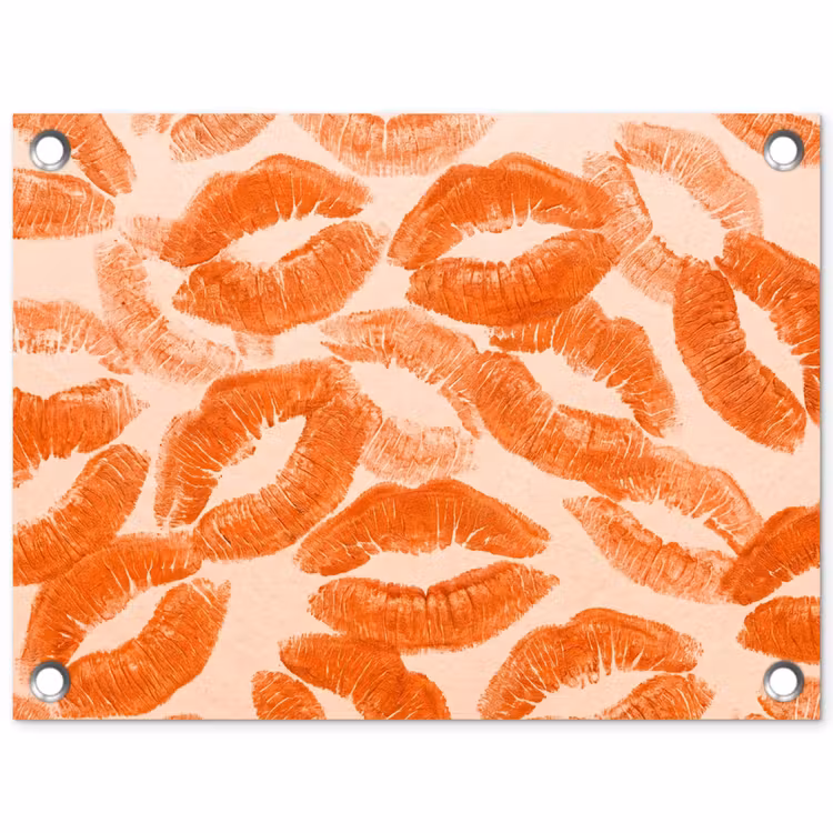 Gartenposter - Orangefarbene Kussabdrücke – Liebe — 1