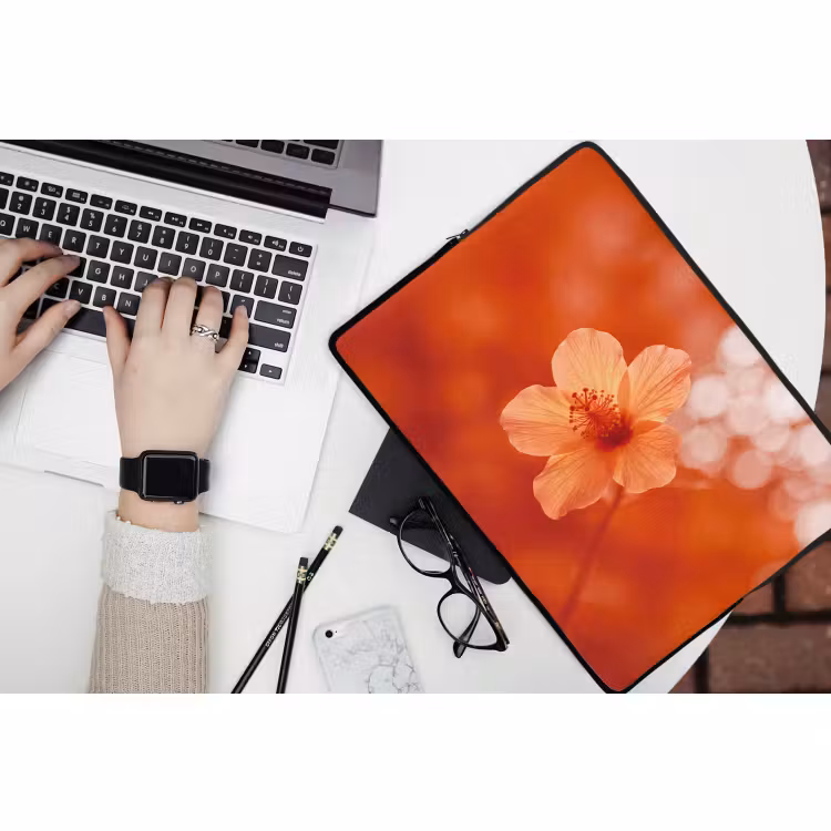 Laptop hülle - Orangefarbene Blume – Makro — 3