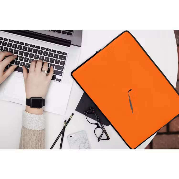 Laptop hülle - Person – Schatten – Orange — 3