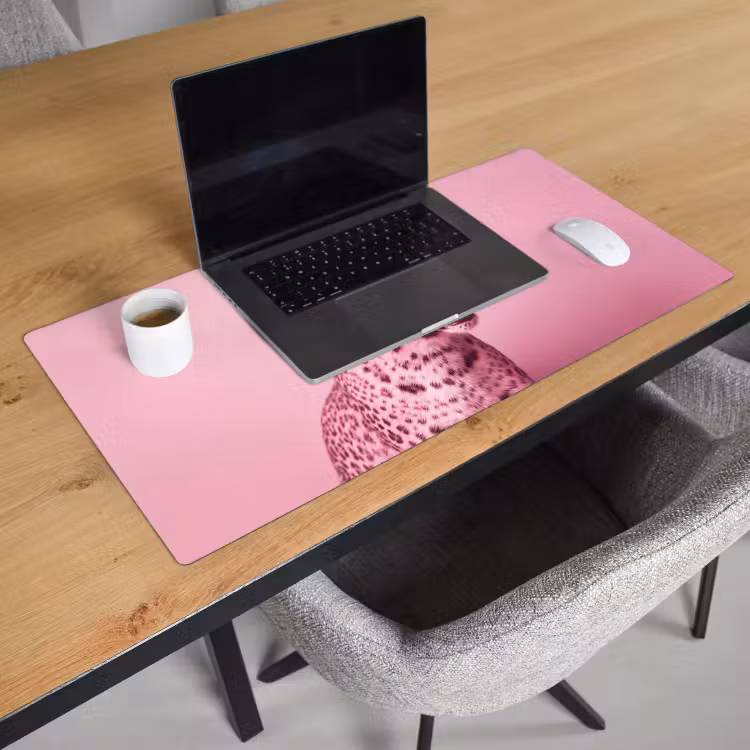 Schreibtischunterlage - Rosa Katze – Modern — 1
