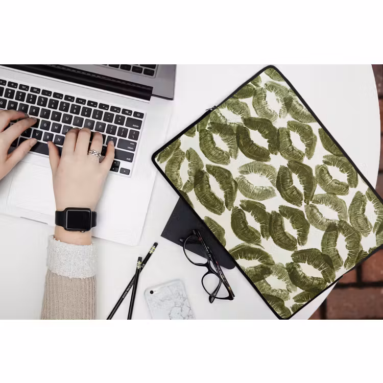 Laptop hülle - Kuss – Muster – Grün — 3