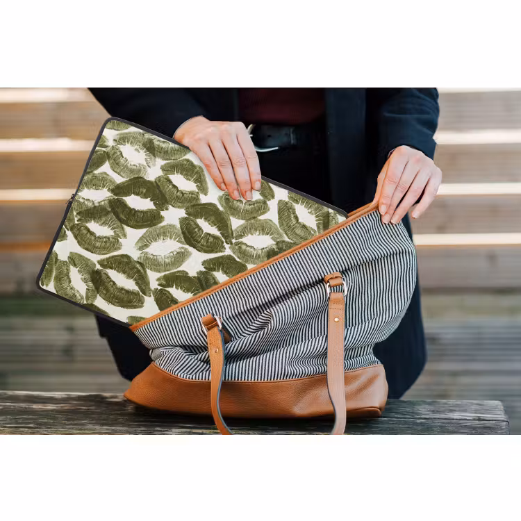 Laptop hülle - Kuss – Muster – Grün — 4