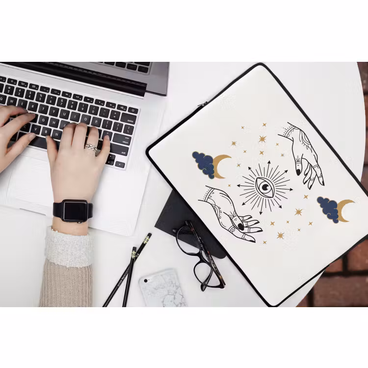 Laptop hülle - Hände – Mystik – Symbole — 3