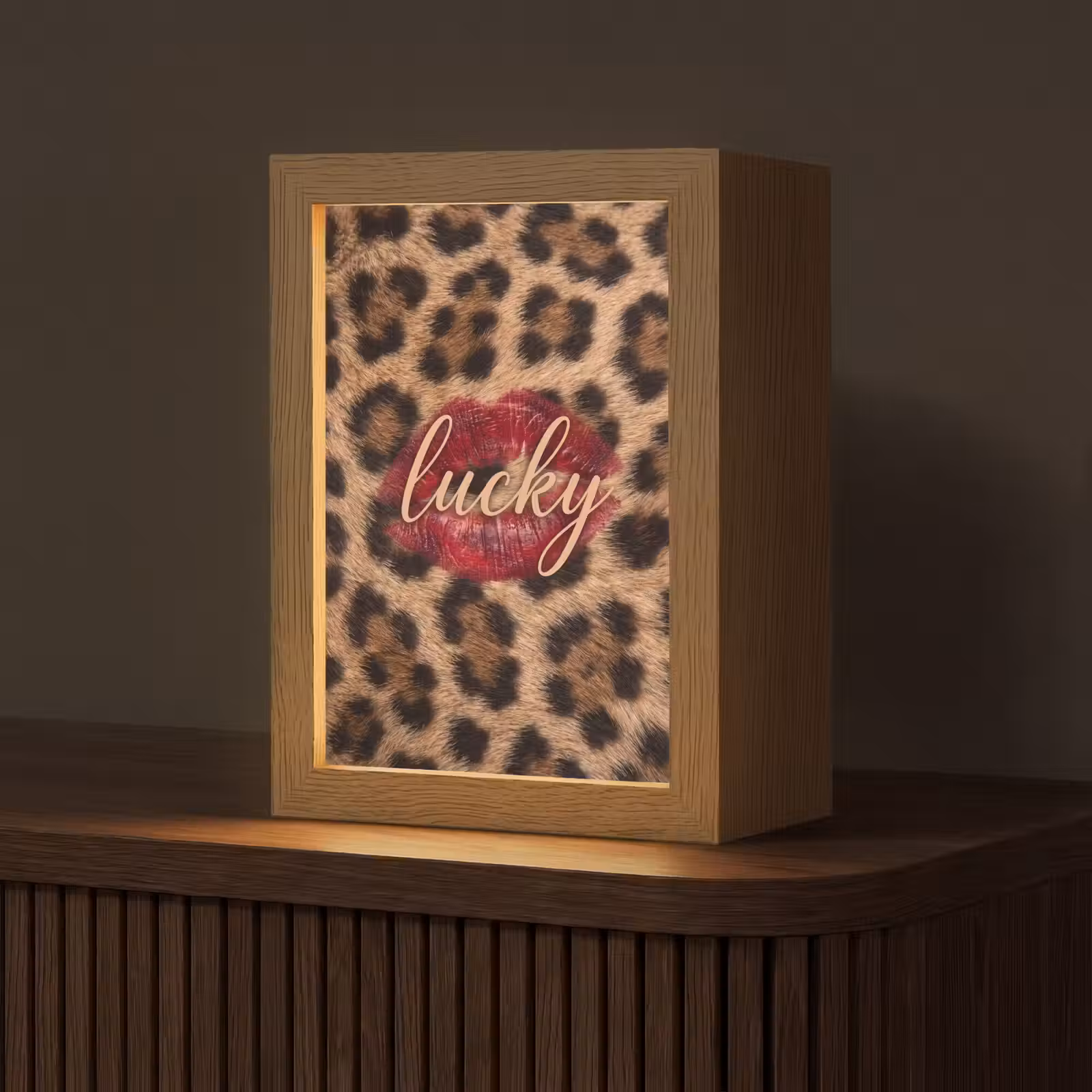 Personalisierte Lightbox - Tiermuster – Lippen – Rot — 1