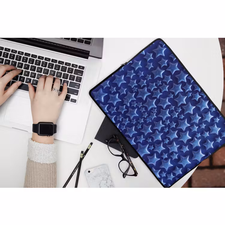 Laptop hülle - Muster mit blauen Sternen — 3
