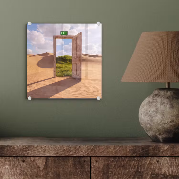 Glasbild - Tür – Wüste – Gras — 4