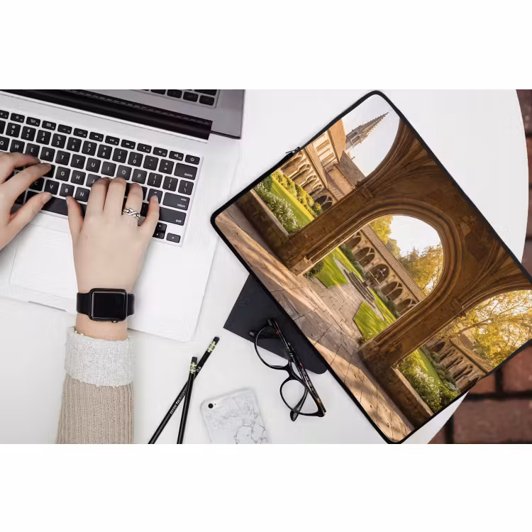 Laptop hülle - Architektur – Garten – Springbrunnen — 3