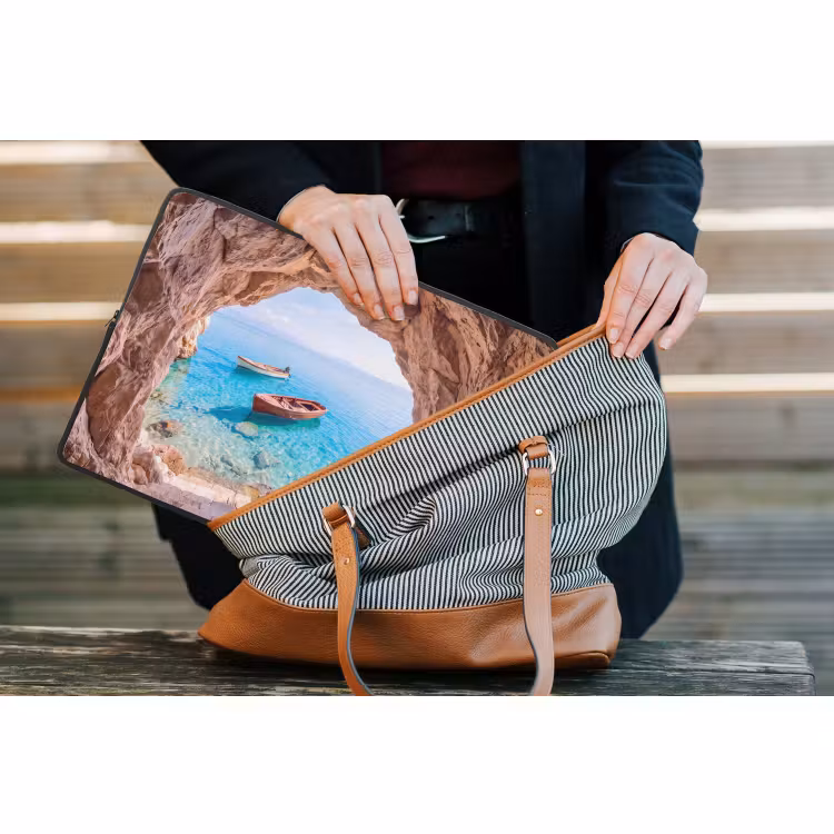 Laptop hülle - Höhle – Meer – Boote — 4