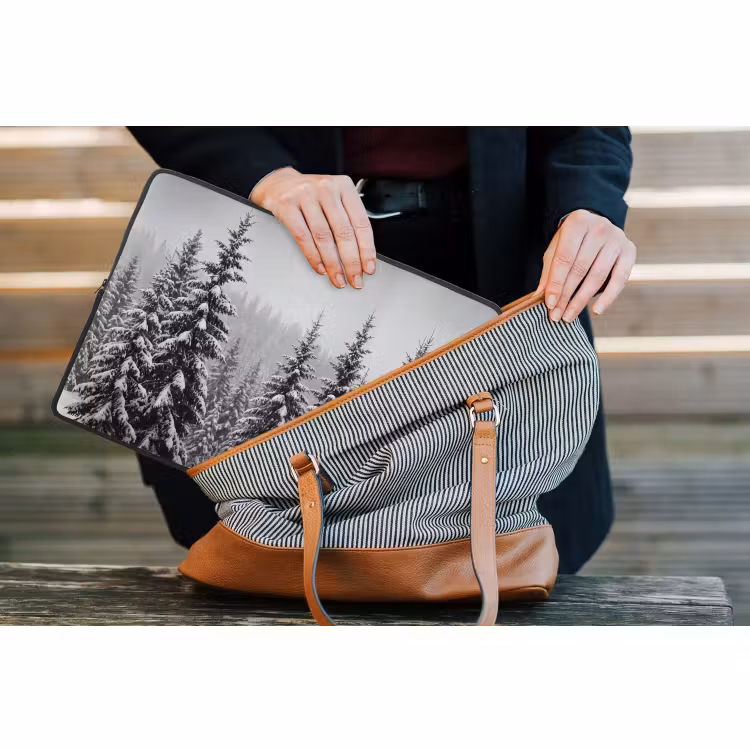 Laptop hülle - Bäume – Schnee – Natur — 4