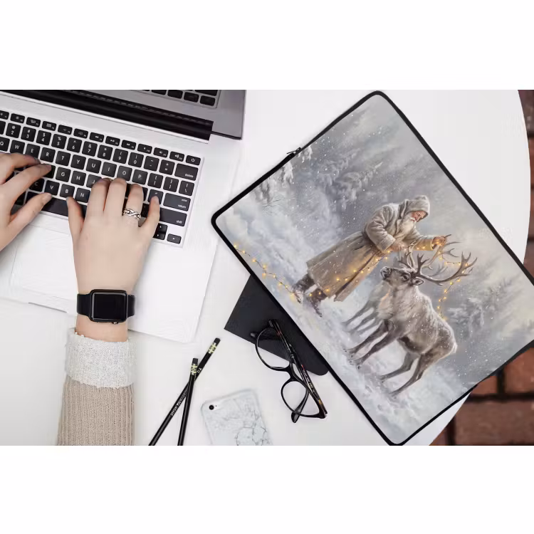 Laptop hülle - Weihnachtsmann – Reh – Winter — 3