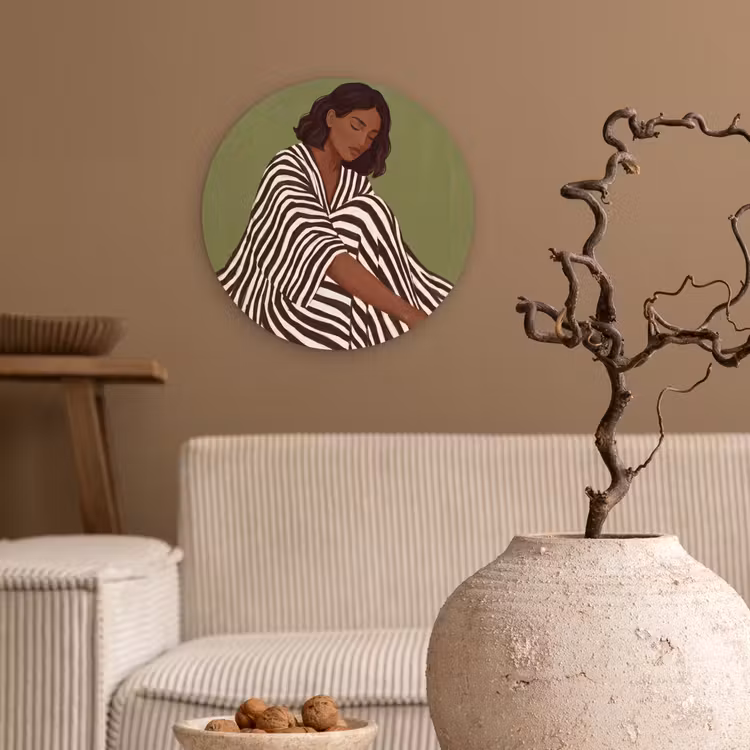 Glasbild Rund - Frau – sitzend – grün — 2