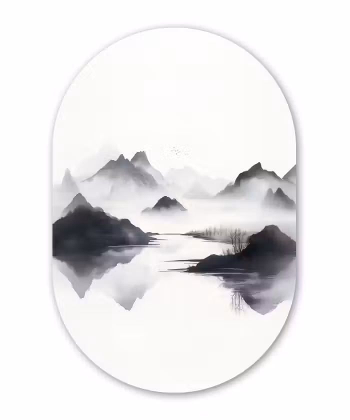Glasbild Oval - Berge - Neblig - Wasser - Weiß