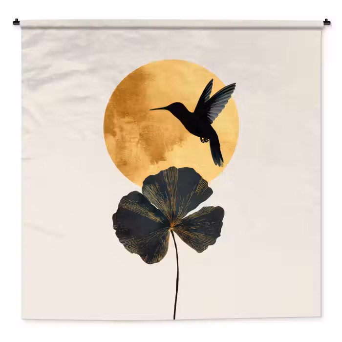 Wandteppich - Schwarzer Kolibri - Blume - Goldener Kreis